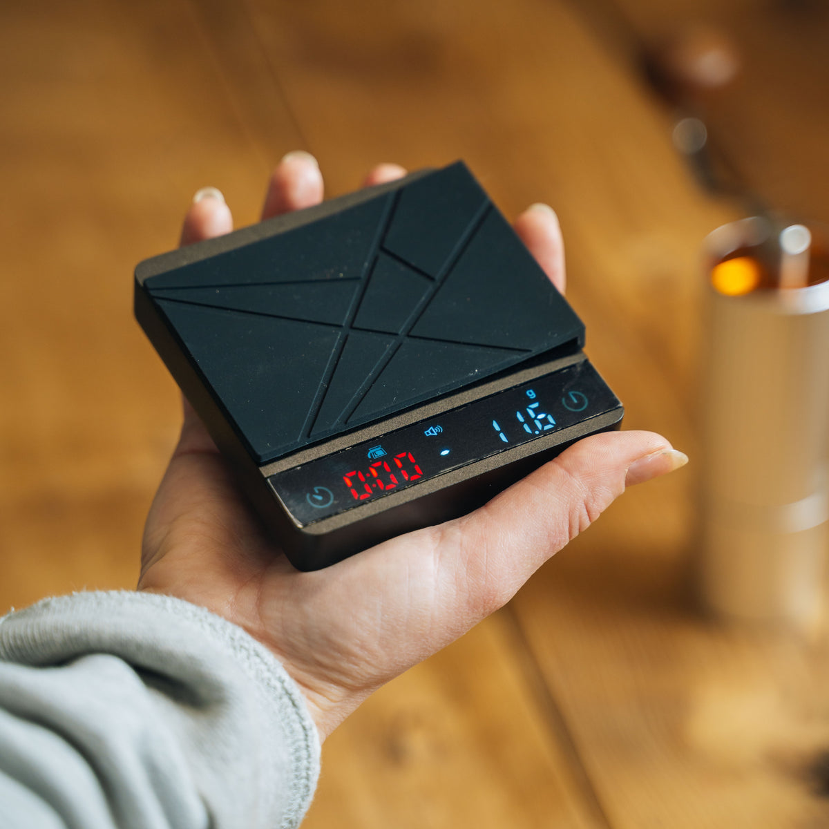 Earl Nano Metal Scales